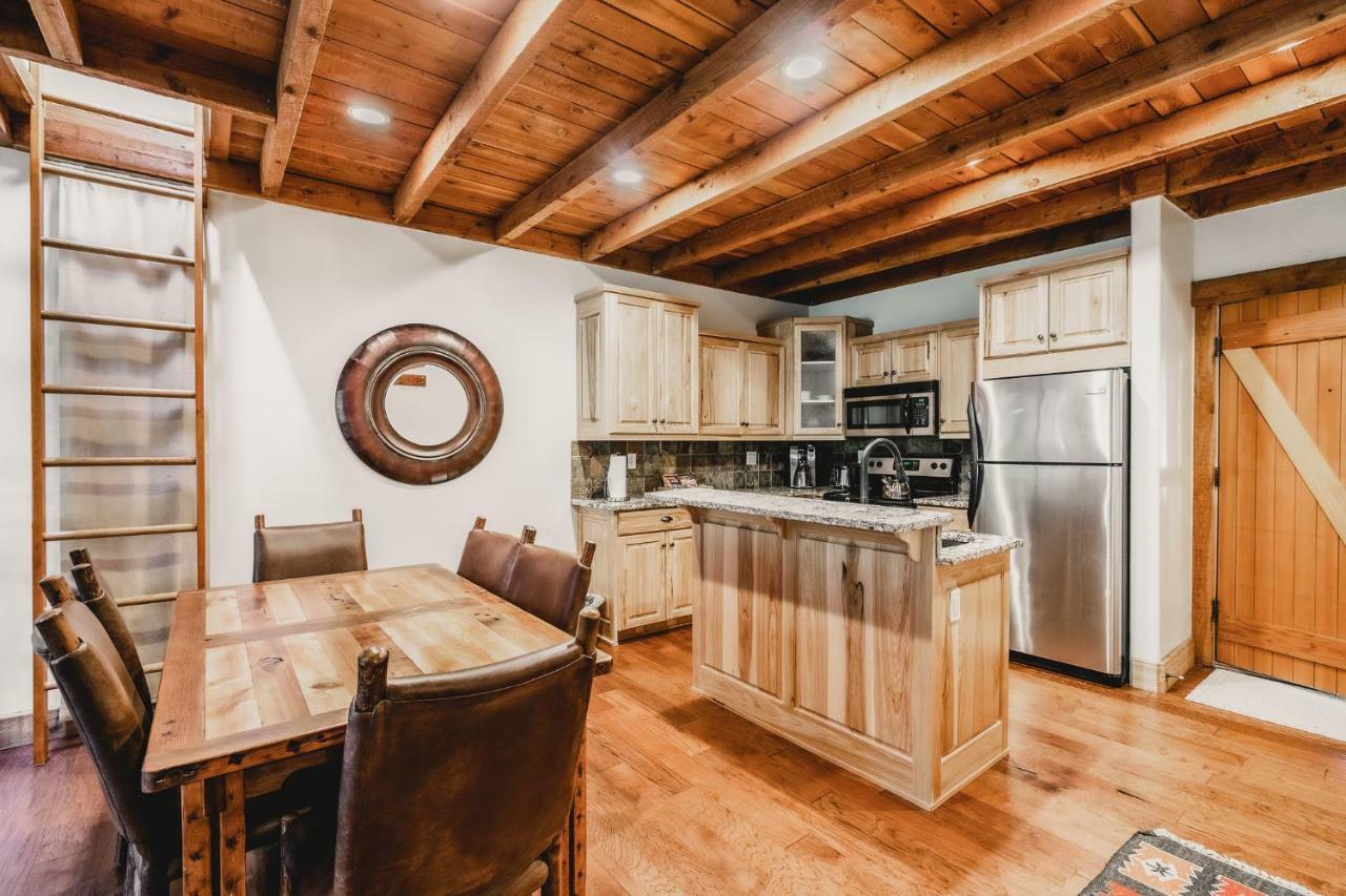 Mountain Loft – Cottage Room,549019830:JPEG